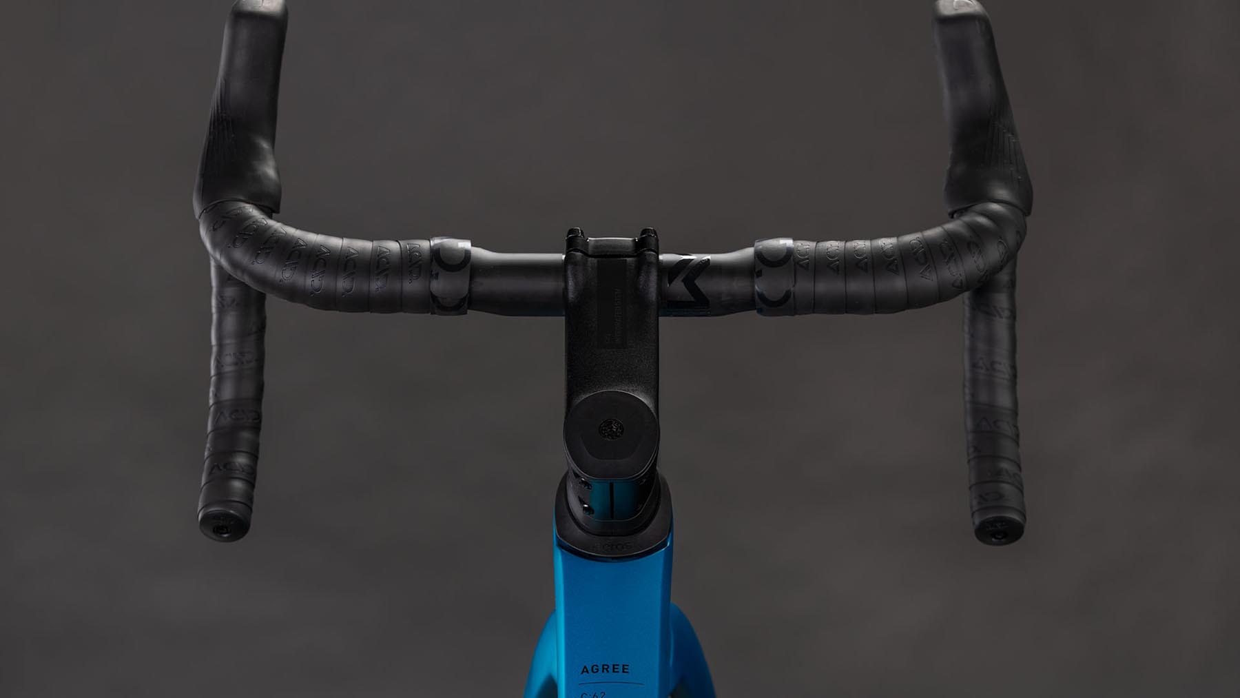 126210-Cube-Agree-C-62-Pro-bali-n-prism-2026-Carbon-Rennrad-03