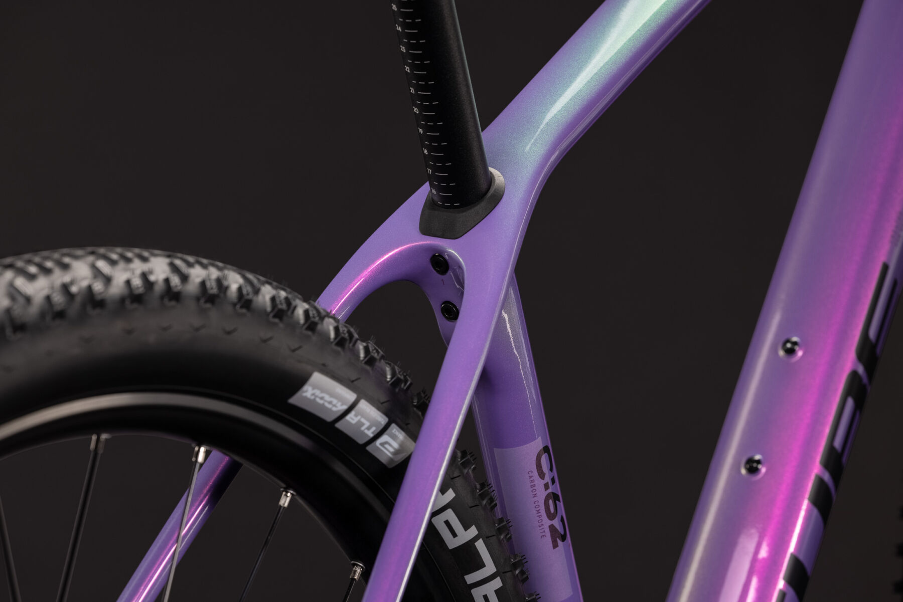 1143210-Cube-Reaction-C-62-Pro-cosmicpurple-n-black-2027-02
