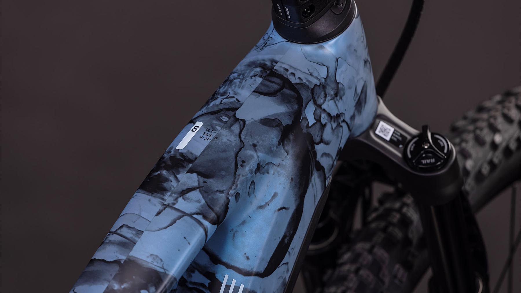 108710-Cube-Reaction-Hybrid-SLT-800-hazeblue-n-fume-2026-EBike-Hardtail-Mountainbike-01