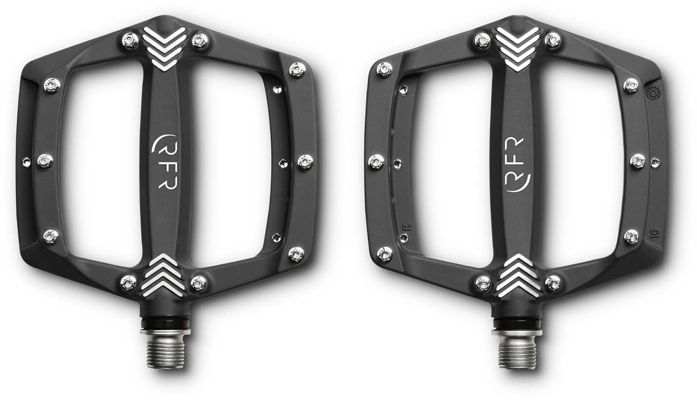 RFR Polkimet Flat SL musta