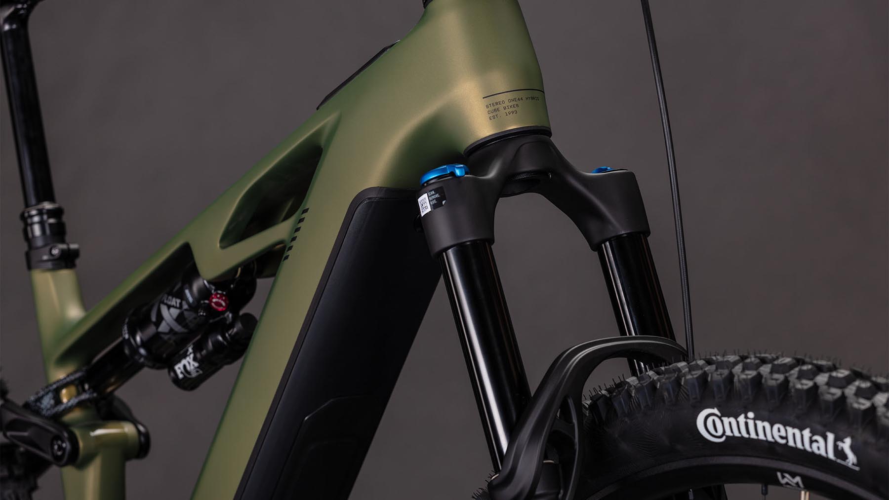 102700-Cube-Stereo-Hybrid-ONE44-HPC-TM-800-reedgreen-n-matrix-2026-EBike-Fully-Mountainbike-03